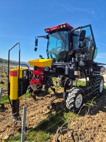 NR 120 sur Enjambeur Derot chez Champagne Taittinger